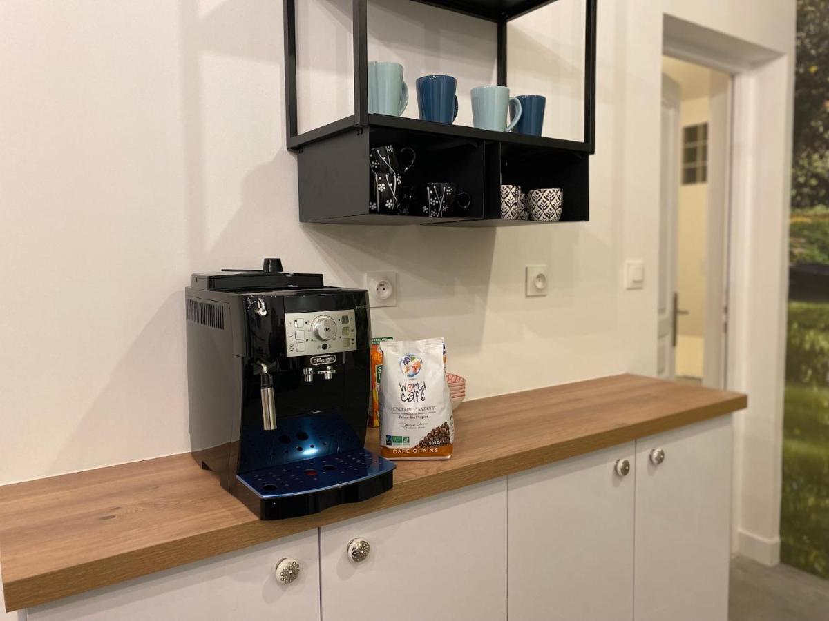 La Maison D'Angelique - Colocation Hoteliere A 150M Gare Tgv- Grande Cuisine Equipee & Salon - Fibre - Netflix Niort Zewnętrze zdjęcie